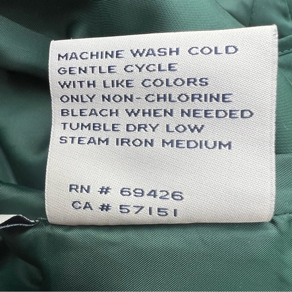 GH BASS GREEN QUILTED VEST  SIZE LARGE - Picture 3 of 7